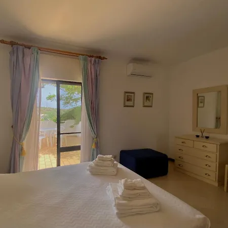 Beautiful With Terrace & Garden Appartement *